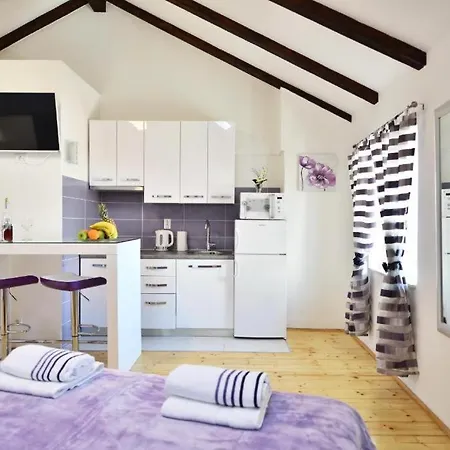 Lejlighed Marigold Stone House Split